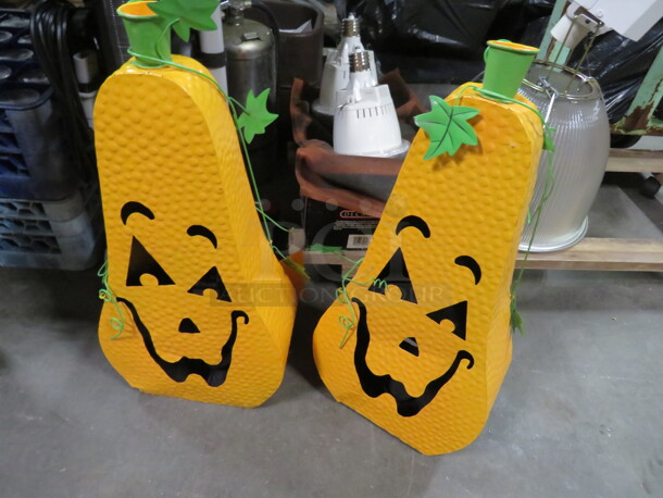 Tin Pumpkin. 2XBID. - Image 1 of 1