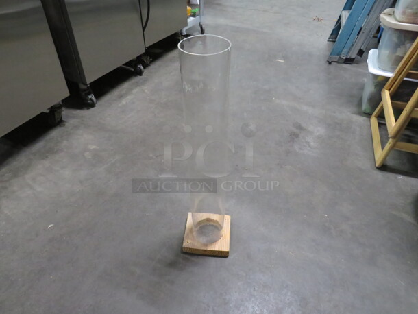 32 Inch Dry Food Tube With Wooden Bottom. 4XBID