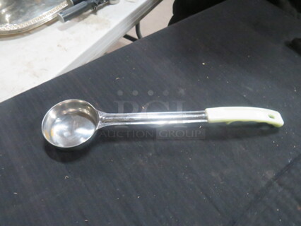 3oz White Handle Spoodle. 3XBID