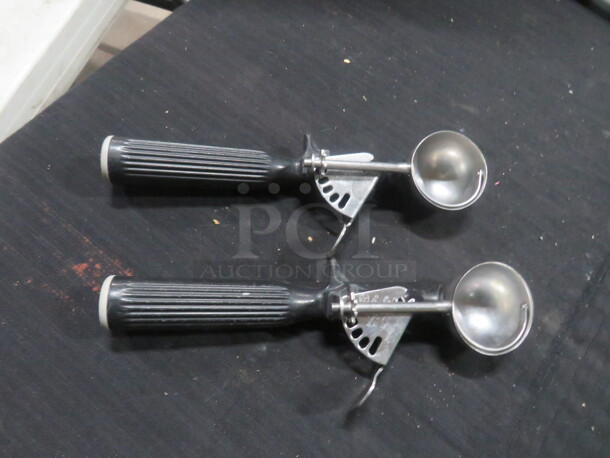 Black Handle Disher. 2XBID