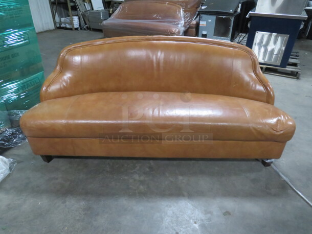 One BEAUTIFUL Brown VIP Leather Cushioned Booth/Couch. 78X30X34 - Image 1 of 5