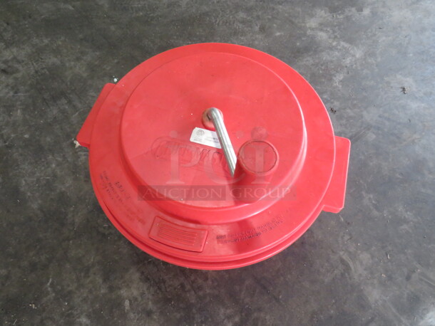 One Chefmate Salad Spinner. $161.49 - Image 2 of 2