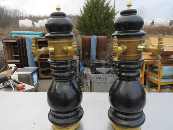 One True 2 Door Keg Box With 2 Vintage Ceramic Draft Beer Towers With 4 Taps. Model# TDD-3. 115 Volt.  - Image 4 of 4