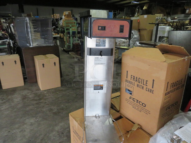 One SS Bunn Tea Brewer. Model# TB3. 120 Volt. 12X22X34. $741.75 - Image 1 of 2