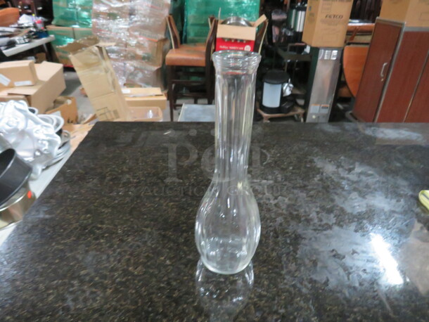 One Lot Of 25 Vases. - Image 1 of 1