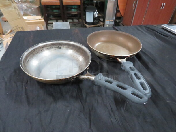 8 Inch Vollrath Saute Pan With Kool Touch Handle. 2XBID