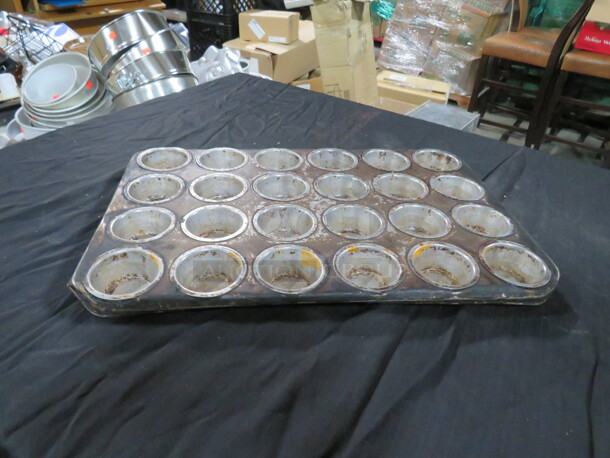 24 Hole Mini Muffin Pan. 8XBID - Image 1 of 1
