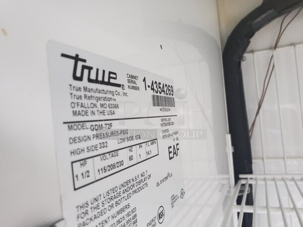 TRUE GDM-72F 3 Door Freezer Merchandiser. Tested & Working! - Image 6 of 7
