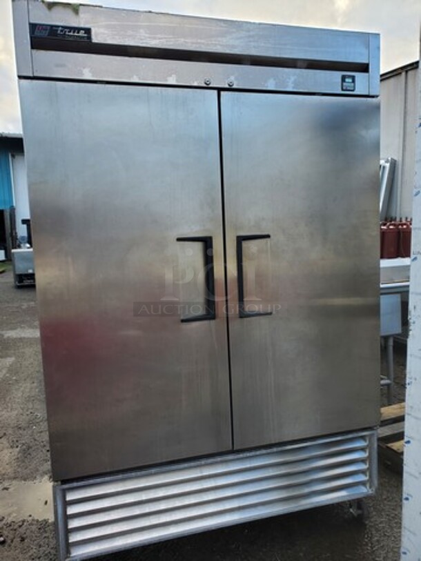 TRUE TS-49 2 Solid Door Refrigerator 54X30X83 Tested and Working! Very nice condition!  