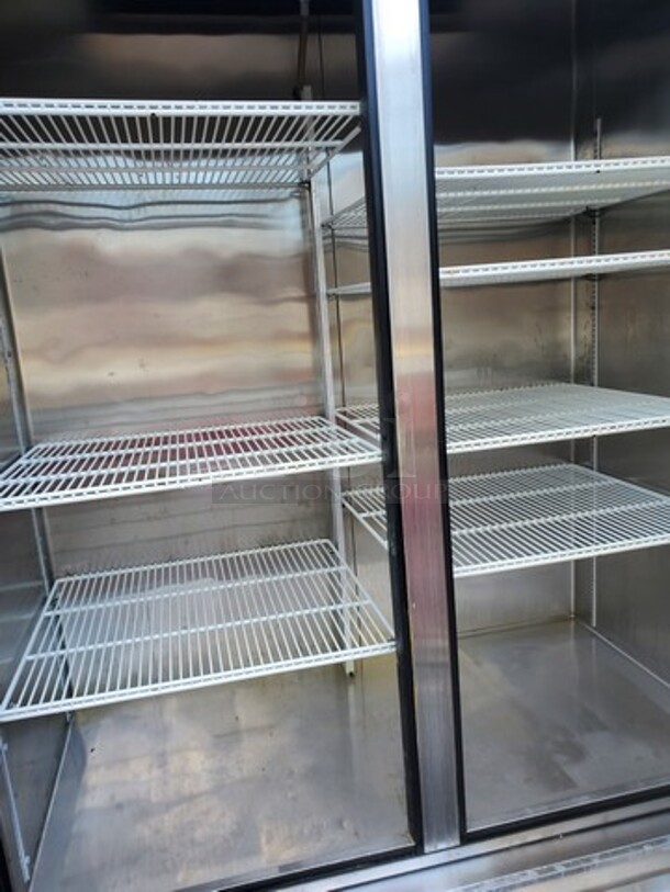 TRUE TS-49 2 Solid Door Refrigerator 54X30X83 Tested and Working! Very nice condition!   - Image 6 of 8