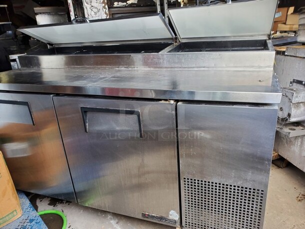 TRUE TPP-67 2 Door Sandwich Table Tested & Working! Very nice condition! 67X33X36 - Image 1 of 5