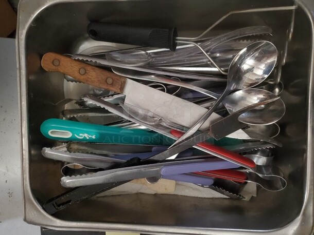 Miscellaneous Kitchenware  - Image 1 of 5