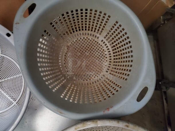 Strainer  - Image 5 of 7
