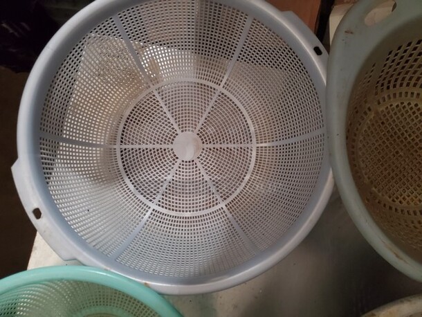 Strainer  - Image 6 of 7