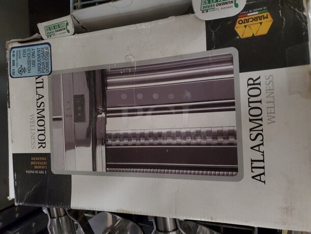 ATLASMOTOR Wellness Pasta Machine - Image 1 of 4