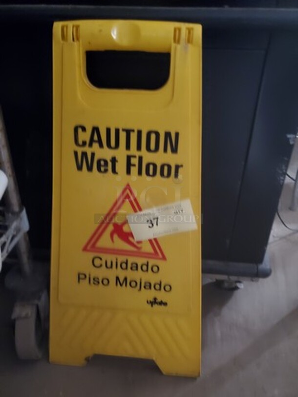 "CAUTION" Floor sign - Image 2 of 3