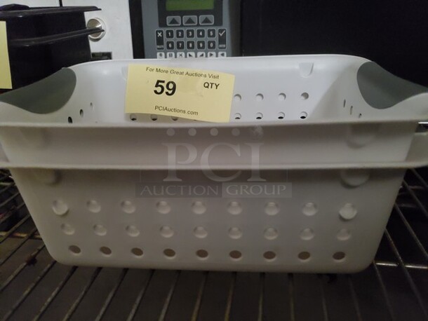 Plastic container  - Image 3 of 3