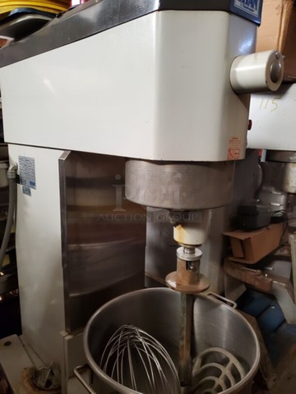 Titan GP1060 60Qt Mixer With 3 Attachments!  - Image 11 of 12