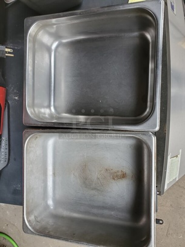 Lot of 2 Stainless Steel Pan  - Image 3 of 4