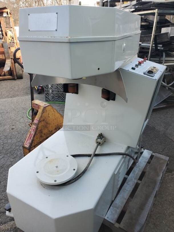 Mixer FL200 200Qt. Bowl hook  included. the mixer is complete all good working condition.  - Image 1 of 6