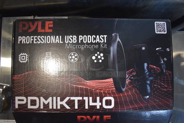 BRAND NEW IN BOX! Pyle Professional USB Podcast Microphone Kit - Image 1 of 4