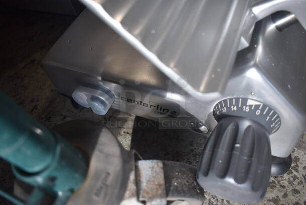BRAND NEW! Hobart Centerline EDGE12-11 Stainless Steel Commercial Countertop 12" Manual Meat Slicer w/ Blade Sharpener. Missing Back Knob. 115 Volts, 1 Phase. 26x22x22. Tested and Working! - Image 5 of 7