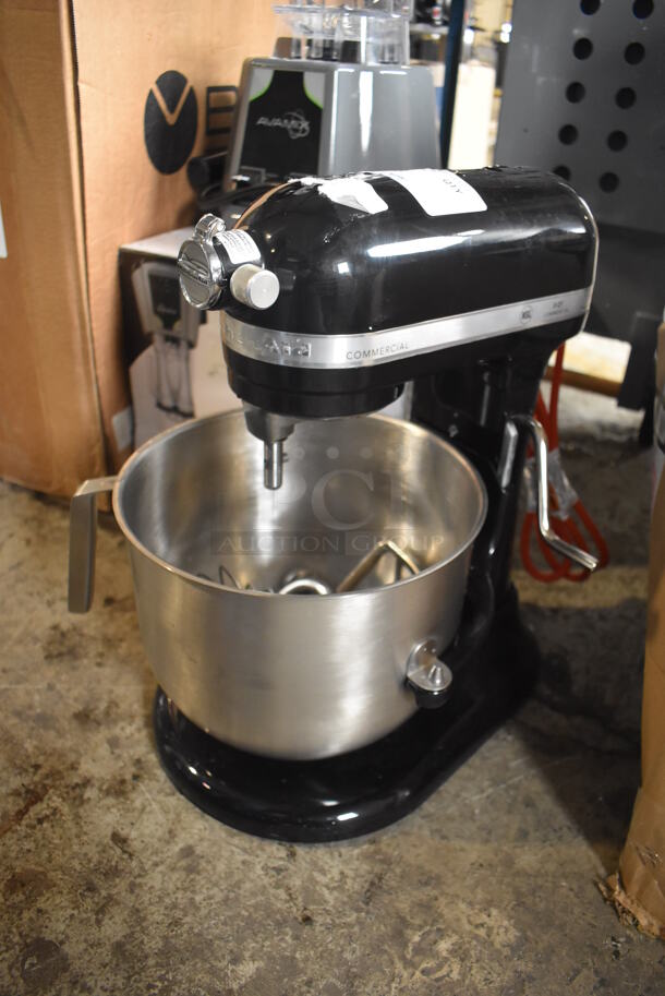 BRAND NEW! KitchenAid KSM8990OB Metal Countertop  Bowl Lift 8 Quart Mixer w/ Mixing Bowl, Dough Hook, Paddle and Whisk Attachments. 120 Volts, 1 Phase. 10x17x17. Tested and Working! - Image 2 of 8