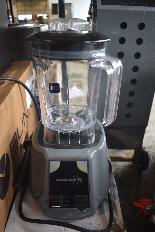 LIKE NEW! AvaMix 928BL2T48 2 hp Metal Commercial Countertop Blender with Toggle Control and 48 oz. Container. Used a Few Times at Trade Show as a Demonstration. 120 Volts, 1 Phase. 8x8x18. Tested and Working! - Image 1 of 7