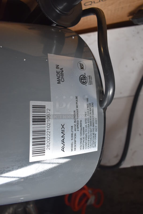 LIKE NEW! AvaMix 928BL2T48 2 hp Metal Commercial Countertop Blender with Toggle Control and 48 oz. Container. Used a Few Times at Trade Show as a Demonstration. 120 Volts, 1 Phase. 8x8x18. Tested and Working! - Image 7 of 7