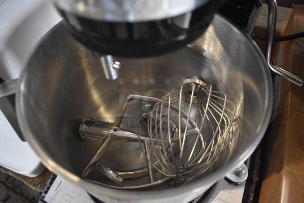 BRAND NEW IN BOX! KitchenAid KSM8990OB Metal Countertop  Bowl Lift 8 Quart Mixer w/ Mixing Bowl, Dough Hook, Paddle and Whisk Attachments. 120 Volts, 1 Phase. 10x17x17. Tested and Working! - Image 3 of 7