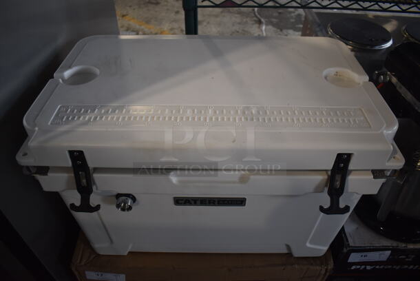 BRAND NEW IN BOX! CaterGator JB45WH White Poly 1 Faucet 47 Qt. Insulated Jockey Box with 120 ft. Coil. 27x17x17.5 - Image 7 of 7
