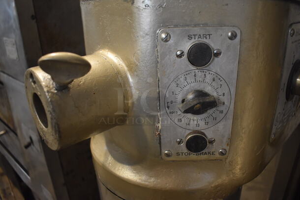 Hobart L-800 Metal Commercial Floor Style 80 Quart Planetary Dough Mixer. 220 Volts, 3 Phase. 27x43x57 - Image 2 of 8