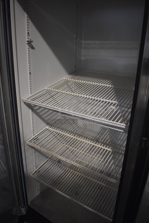 True GDM-49 Metal Commercial 2 Door Reach In Cooler Merchandiser w/ Poly Coated Racks. 115 Volts, 1 Phase. 54x30x79. Tested and Powers On But Does Not Get Cold - Image 5 of 6