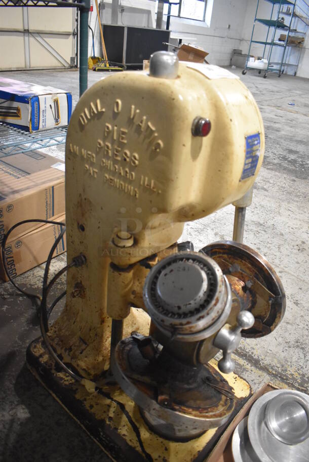 Kaiser Dial O Matic 300 Metal Commercial Countertop Electric Powered Pie Crust Maker Former Machine. 115 volts, 1 Phase. 24x21x33. Tested and Powers On But Does Not Get Warm - Image 8 of 8