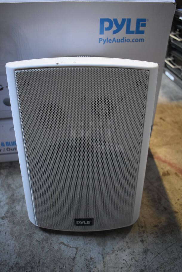 Box of 2 BRAND NEW Pyle PDWR61BTWT Bluetooth Speakers. 8.5x8x12 - Image 2 of 7