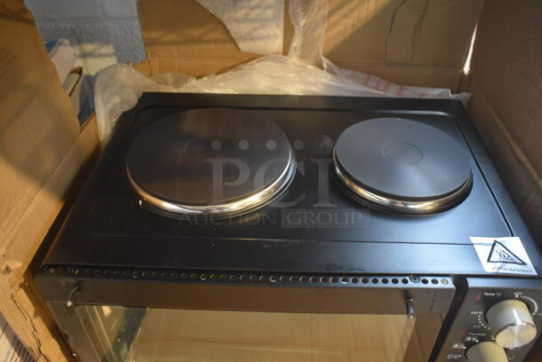 BRAND NEW IN BOX! Nutrichef PKRTO28 Metal Countertop Multifunction Kitchen Oven Rotisserie w/ Dual Hot Plate. 19.5x13x14.5 - Image 4 of 7