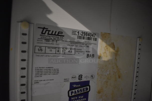 True TSSU-27-8 Stainless Steel Commercial Sandwich Salad Prep Table Bain Marie Mega Top on Commercial Casters. 115 Volts, 1 Phase. 27.5x30x43. Tested and Powers On But Does Not Get Cold - Image 7 of 7