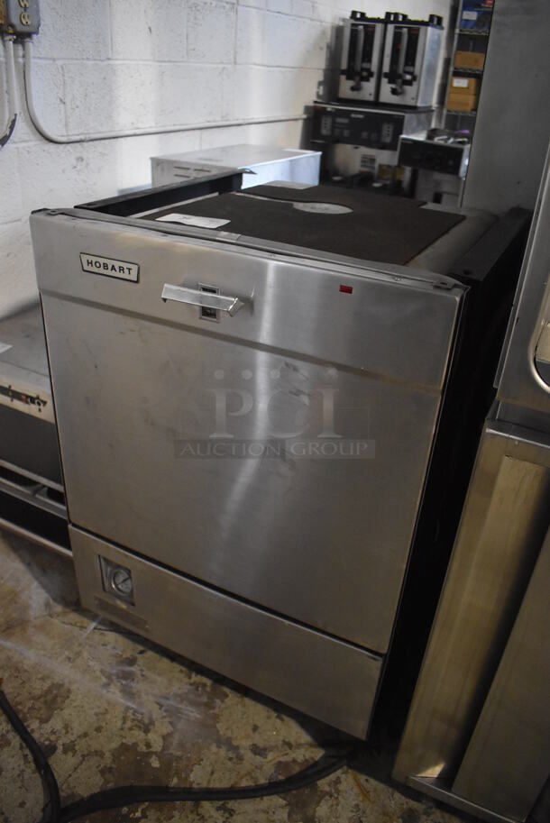 Hobart WM-CI Stainless Steel Undercounter Dishwasher. 110-120 Volts, 1 Phase. 24x25x35 - Image 3 of 7