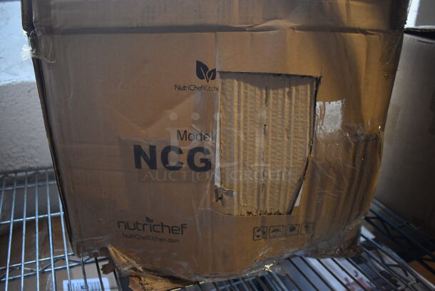 BRAND NEW IN BOX! Nutrichef NCGLGY Glass Containers - Image 4 of 5