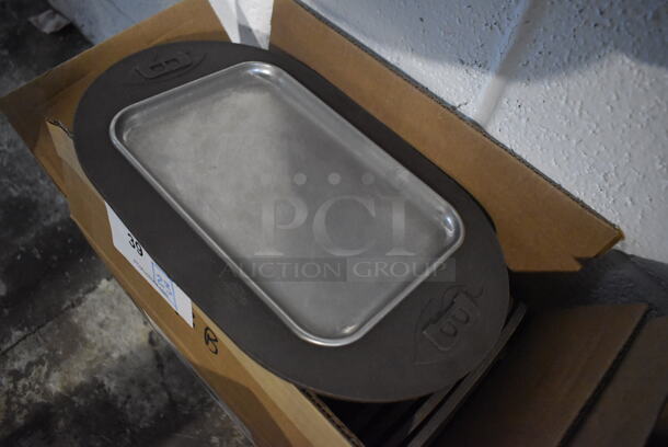 23 Fajita Plates w/ Metal Interior and Brown Frame. 14.5x9x0.5. 23 Times Your Bid! - Image 2 of 3