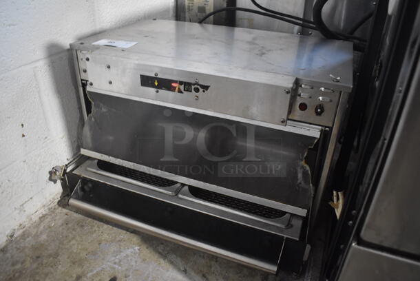 Hatco Stainless Steel Commercial Countertop Warming Unit. 26x19x17. Tested and Working! - Image 2 of 4