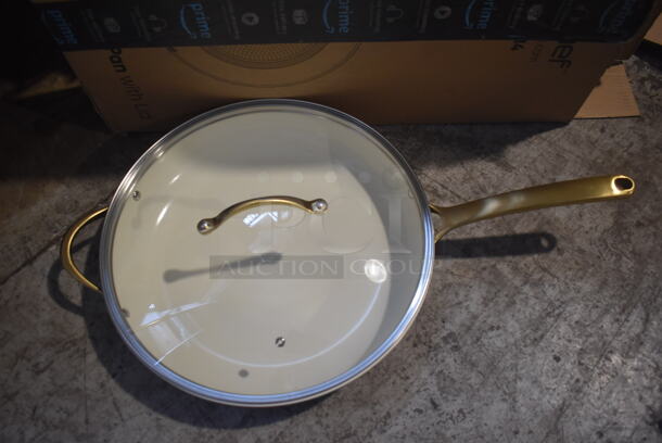 BRAND NEW! Nutrichef NCHGLDX14 Metal 14" Non Stick Skillet w/ Lid. 26x15x6 - Image 3 of 5