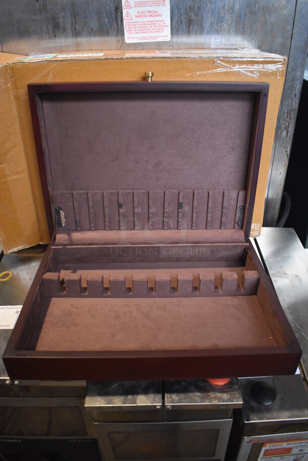2 BRAND NEW IN BOX! Royalty Art Wood Pattern Cutlery Box. 15x11x4. 2 Times Your Bid! - Image 4 of 7