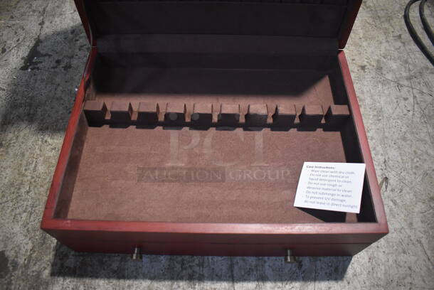 BRAND NEW IN BOX! Wood Pattern Cutlery Box. 15x11x5.5 - Image 3 of 7