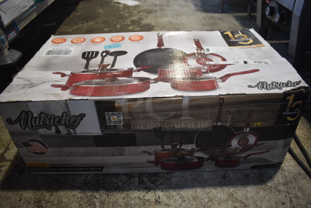 Box of BRAND NEW Nutrichef Baking Pan Set - Image 2 of 5