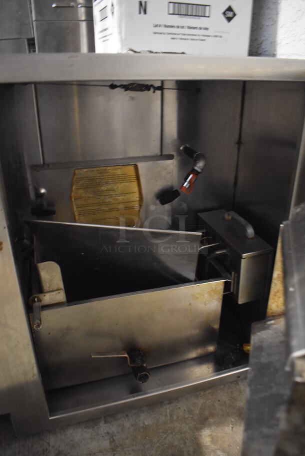 Autofry MTI10 Stainless Steel Commercial Countertop Electric Powered Ventless Fryer. 240 Volts, 1 Phase. 28x26x26 - Image 2 of 6