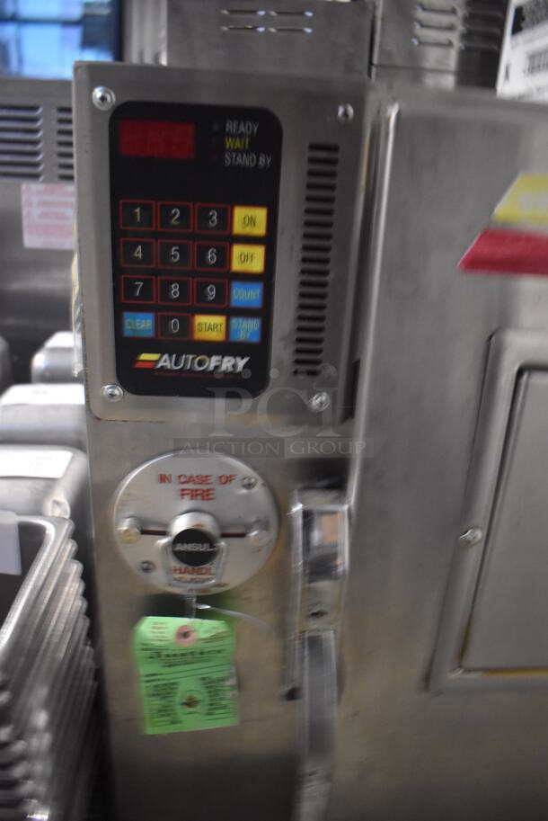 Autofry MTI10 Stainless Steel Commercial Countertop Electric Powered Ventless Fryer. 240 Volts, 1 Phase. 28x26x26 - Image 4 of 6