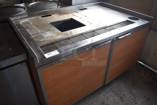 Duke SUB-BD-60-LM Stainless Steel Commercial Soda Station w/ 3 Wood Pattern Doors. 60x38x37 - Image 7 of 7