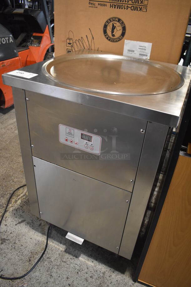SC-19106 Stainless Steel Commercial Floor Style Rolled Ice Cream Machine Station on Commercial Casters. 110 Volts, 1 Phase. 23.5x23.5x35.5. Tested and Working! - Image 3 of 6