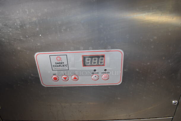 SC-19106 Stainless Steel Commercial Floor Style Rolled Ice Cream Machine Station on Commercial Casters. 110 Volts, 1 Phase. 23.5x23.5x35.5. Tested and Working! - Image 4 of 5